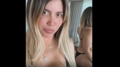 Wanda Nara’dan Tanga Bikinili Mesaj! Hayatımda Sorun Yok!