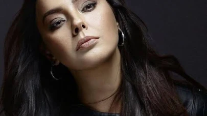 Ebru Gündeş Servetiyle Yine Gündemde! Milyonluk Yalıyı Kızına Devrediyor?