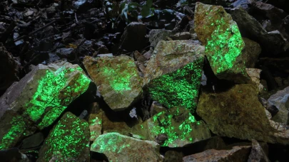 Çin’den Süper Güç Hamlesi! Dev Uranyum Rezervi Tüm Dengeyi Değiştiriyor