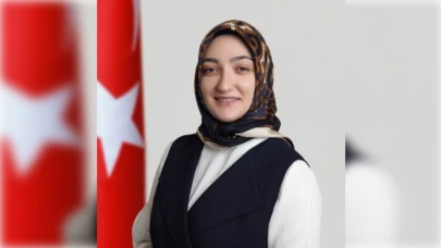 Esma Betül Akılmak Kimdir, Aslen Nereli, Kaç Yaşında? Görevi, Eğitimi ve Kariyeri!