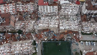 Deprem bölgesinde mücbir sebep hali uzatıldı!