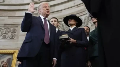 ABD’nin Gündemi Trump’ın Yemin Töreni! İncil’e Elini Koymaması Krize Yol Açtı