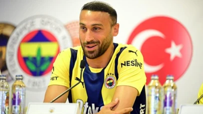 Cenk Tosun'un Fenerbahçe Macerası Sona Mı Erdi? Trabzonspor Devreye Girdi!