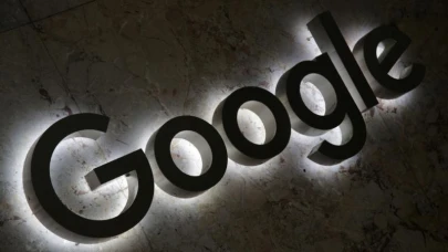 Google, sahte yorumları tespit etmek için düğmeye bastı