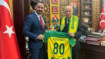 Devlet Bahçeli, Osmaniyespor’un onursal başkanı oldu!