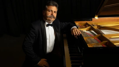 Hakan Ali Toker 'Cumhuriyet Bayramı' coşkusunu Zagreb sahnesine taşıyor