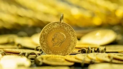 Altın fiyatlarında yeni zirve! Gram ve çeyrek rekora koşuyor: İşte güncel fiyatlar...