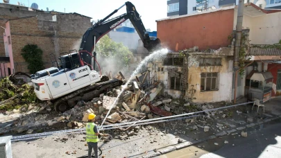 Akdeniz Belediyesi’nden metruk yapılara karşı kararlı adım