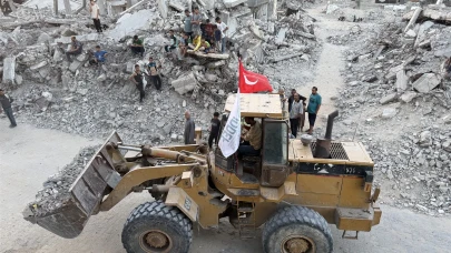 Türkiye sahada! Gazze'de enkaz kalkıyor, umut yükseliyor