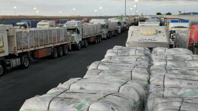 Gazze’ye yardım koridoru açıldı: Refah Kapısı yeniden hareketlendi