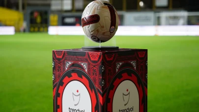 Süper Lig’de İlk 8 haftada 5 Ayrılık: Kulübeler yerinden oynadı