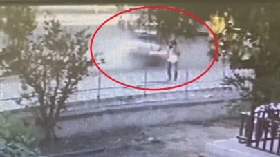 Otomobil tıra çarpıp sürücüyü canından etti: Mersin’de feci kaza anı kamerada!