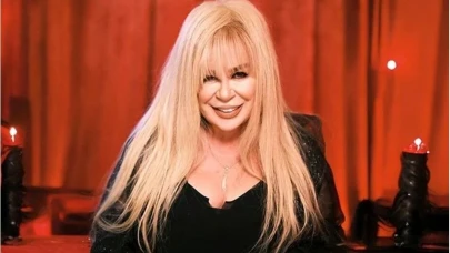 Ünlü şarkıcı Zerrin Özer’den sağlık mesajı!