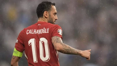 'Fenerbahçe mi Galatasaray mı?' sorusuna nokta koydu: Hakan Çalhanoğlu’ndan net açıklama!
