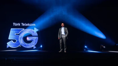 Türk Telekom’dan teknolojiyle bir ilke imza: 5G hologramlı basın toplantısı