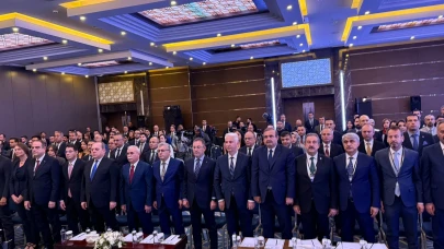 Diyarbakır’da Yargı ve Haklar Zirvesi gerçekleşti