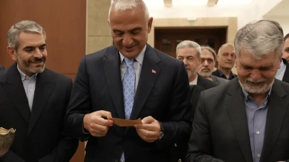 Hafız-ı Şirazi anısına unutulmaz gece! CSO Ada’da tarihi konser