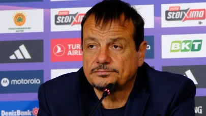Ergin Ataman’dan hakemlere sert tepki: 'Basketbol sahasında güreş yapıyorlar!'