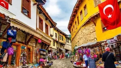 Keşfetmeye Değer Onlarca Rota: Türkiye’nin Dört Bir Yanından Büyüleyici Kareler