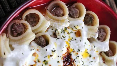 Mantı hamuruyla uğraşmayın: 20 dakikada şipşak Makarna Mantı tarifi