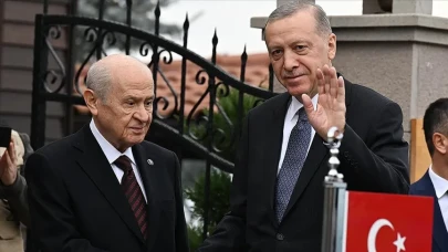 Bahçeli'den Cumhurbaşkanı Erdoğan'a dikkat çeken hediye