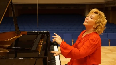 Gülsin Onay’dan uluslararası sanat misyonu: Fas’ta Türkiye’yi temsil edecek