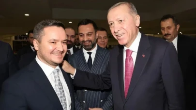 Samet Özdemir Kimdir? Gençlik Kollarından İl Başkanlığına Uzanan Siyasi Kariyeri