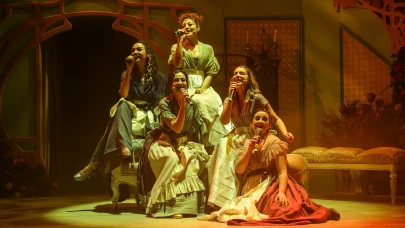 'Gurur ve Önyargı (gibi bir şey)' yeni sezonda yeniden sahnede