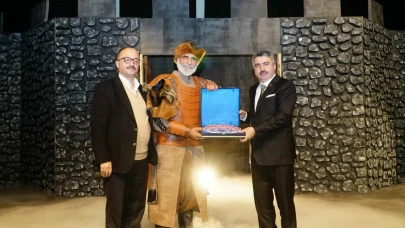 Yıldırım’da 'Beylikten Cihan Devletine' temalı kültür ve sanat sezonu açıldı