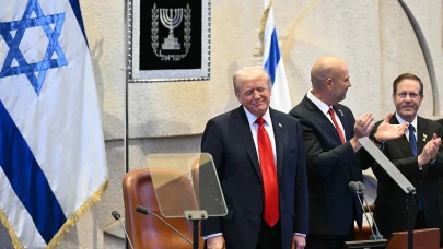 Trump, İsrail Meclisi’nde kürsüde!