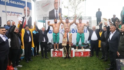 Kahramanmaraş’ta ata sporu şöleni: Güreş sahasında efsanevi mücadele