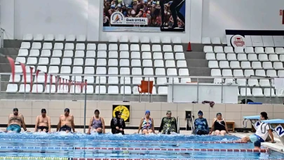 New York’ta bulamadı, Muratpaşa’da yüzmeyi öğrendi!