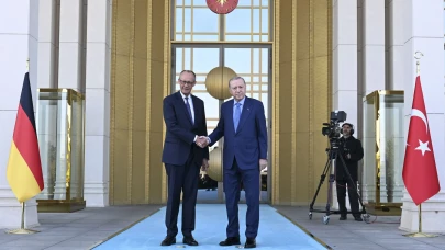 Alman basınında Türkiye imzası! 'Türkiye’ye ihtiyacımız var'