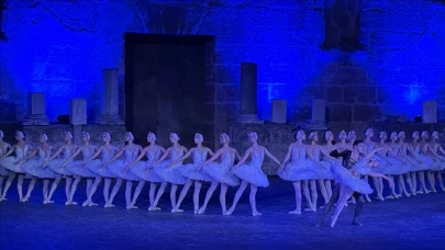 'Kuğu Gölü' Balesi 23 Ekim’de AKM’de prömiyer yapıyor