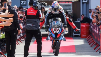 Toprak’tan Dünya Şampiyonluğu sonrası dev Adım: 'MotoGP’de tarih yazmaya geliyorum!'