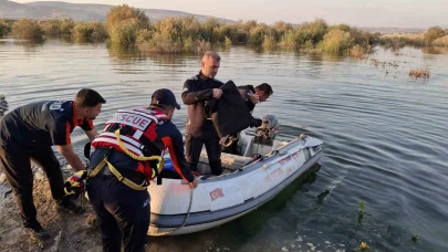 Baraj kapakları açıldı, aile mahsur kaldı