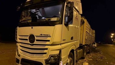 Batman’da film sahnesi gibi kaza! Tır otomobili biçti