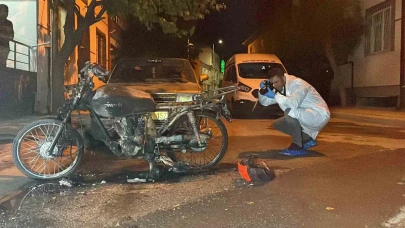 Arkadaşıyla iddiaya girdi motosikletini yaktı