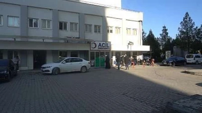 Öğlen yemek yiyen 13 öğrenci zehirlendi