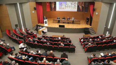 Şiir şöleni kapılarını açtı: Melikgazi 1. Uluslararası Şiir Şöleni coşkuyla başladı!