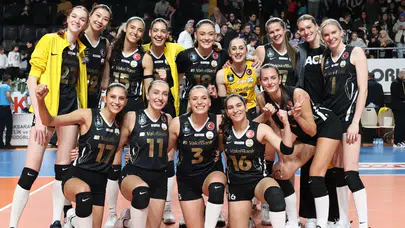 Sultanlar Ligi’nde güç gösterisi: VakıfBank, Kuzeyboru’ya şans tanımadı