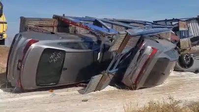 Milyonlar yoldaydı, şarampole uçtu: Şanlıurfa’da lüks araçlar parçalandı!