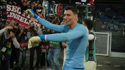 Kızılyıldız Lille maçında milli kalecimiz Sırp ekibine karşı sahada!