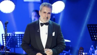 Arabeskin vazgeçilmez ismi tekrar sahneye çıktı! Emrah’ın güçlü sesiyle müzik ziyafeti!