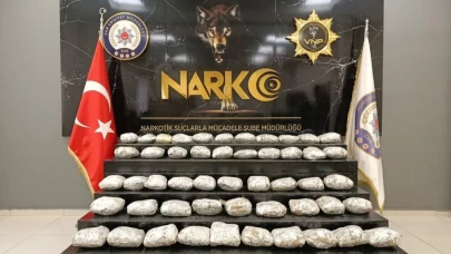 Van’da dev operasyon: 19 kilo skunk ele geçirildi
