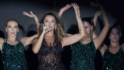Hadise'den Kıbrıs sahnesinde samimi aşk itirafı: 'Bende yok ne yapayım!'