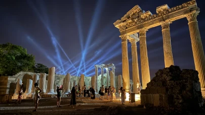 Antalya Ekim ayında zirve yaptı, 10 ayda 16 milyon turisti aştı