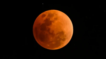 2025’in en parlak gecesi: “Kunduz Süper Ay” bu akşam gökyüzünde!