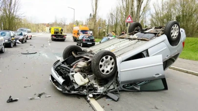 Şanlıurfa’da film gibi kaza! Herkes şaşkına döndü