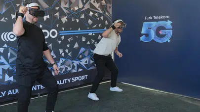 Türk Telekom’dan üniversitelerde bir ilk: Gençler Selfyfest’25 ile 5G’yi deneyimledi